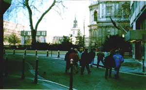 London, ? at 3.00pm Jan 10 1999