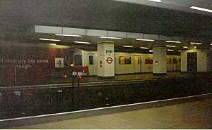 Tower Hill, Tube Station